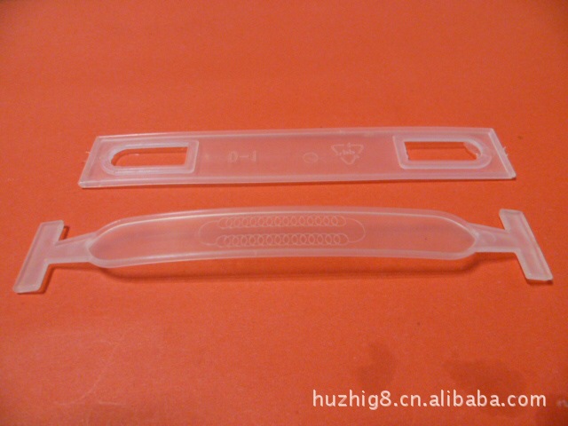 沈阳新峰塑胶有限公司成立于1999年