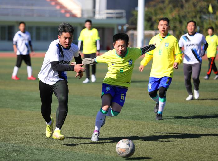 2023年京津冀业余足球联赛启幕：燕郊高新区汇聚