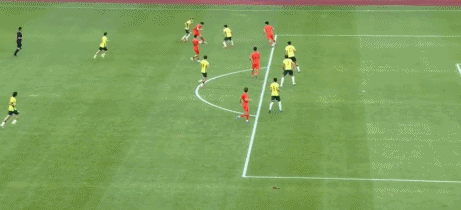 U19国足对阵澳大利亚，苗润东左路突破引爆全场