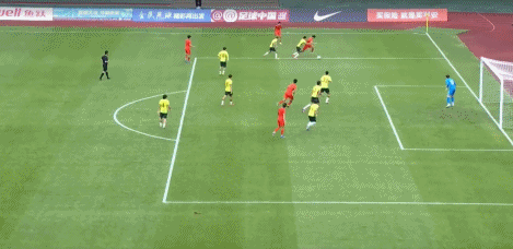 U19国足对阵澳大利亚，苗润东左路突破引爆全场